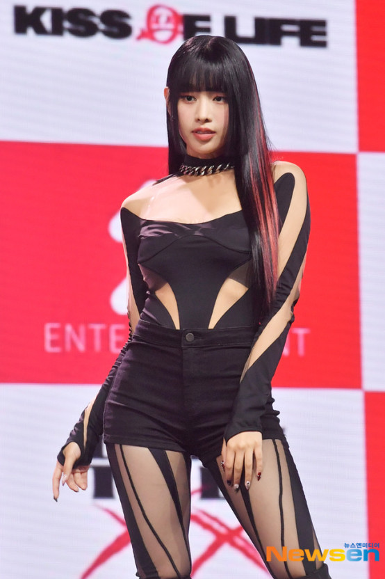 [잡담] (장문주의) 이해인이 키스오브라이프 멤버 모은 썰 볼 때마다 재밌다 ㅋㅋ | 인스티즈