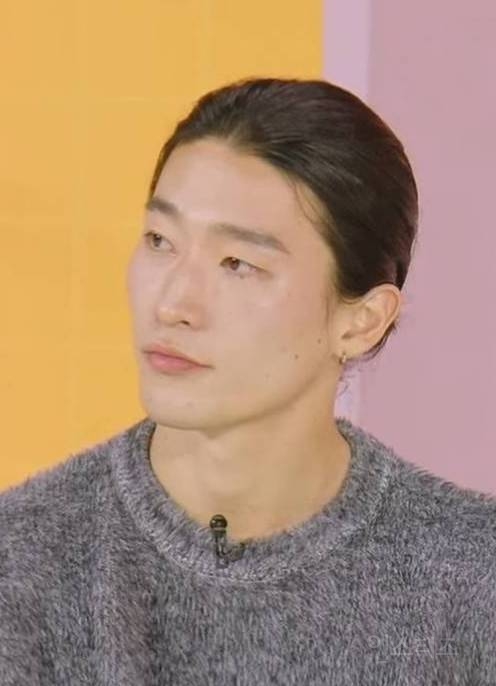 고래별 웹툰 해수 닮았다는 의견이 나오는 인물 | 인스티즈