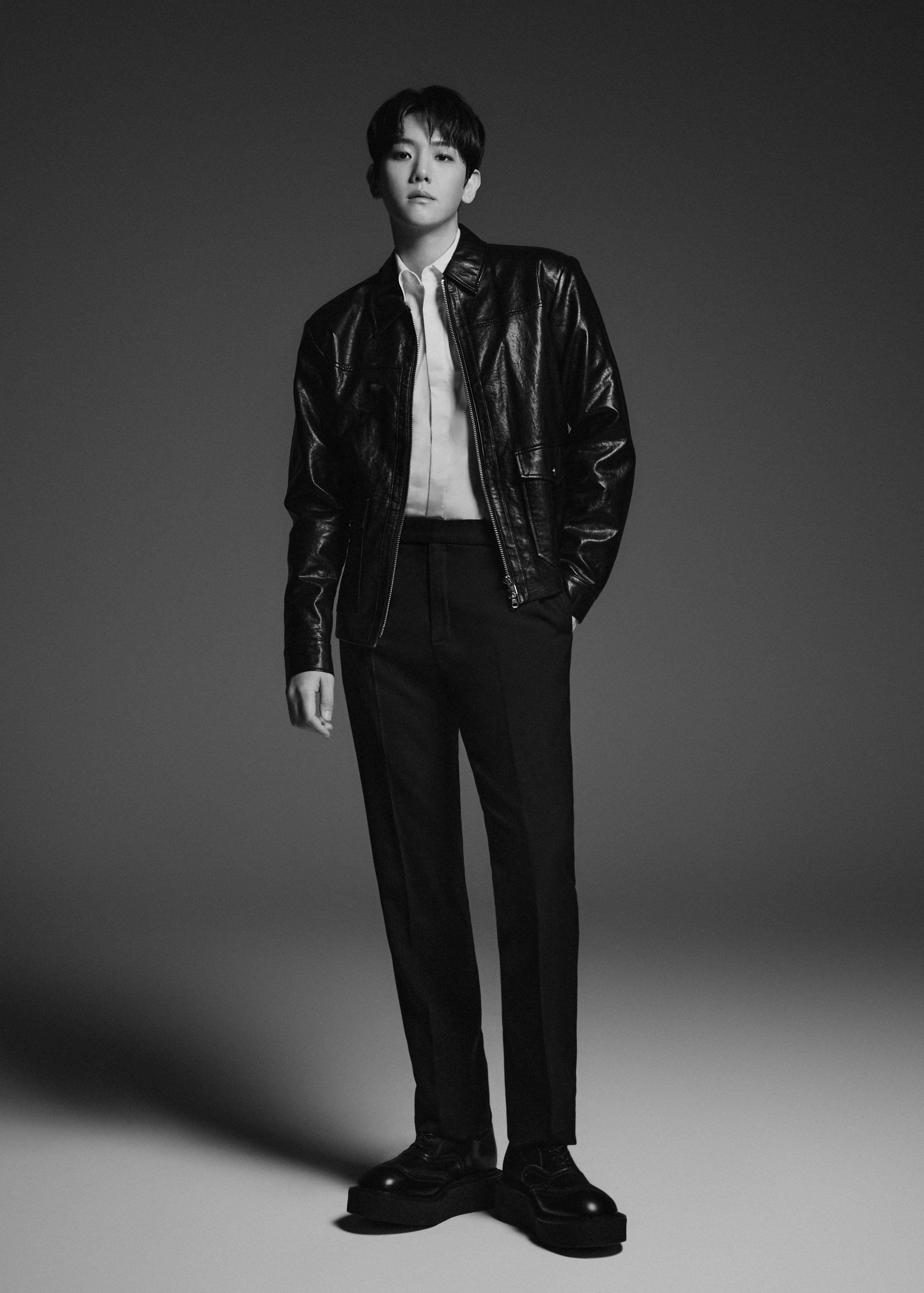 [정보/소식] 아이앤비 100 백현 뉴 프로필 사진 | 인스티즈
