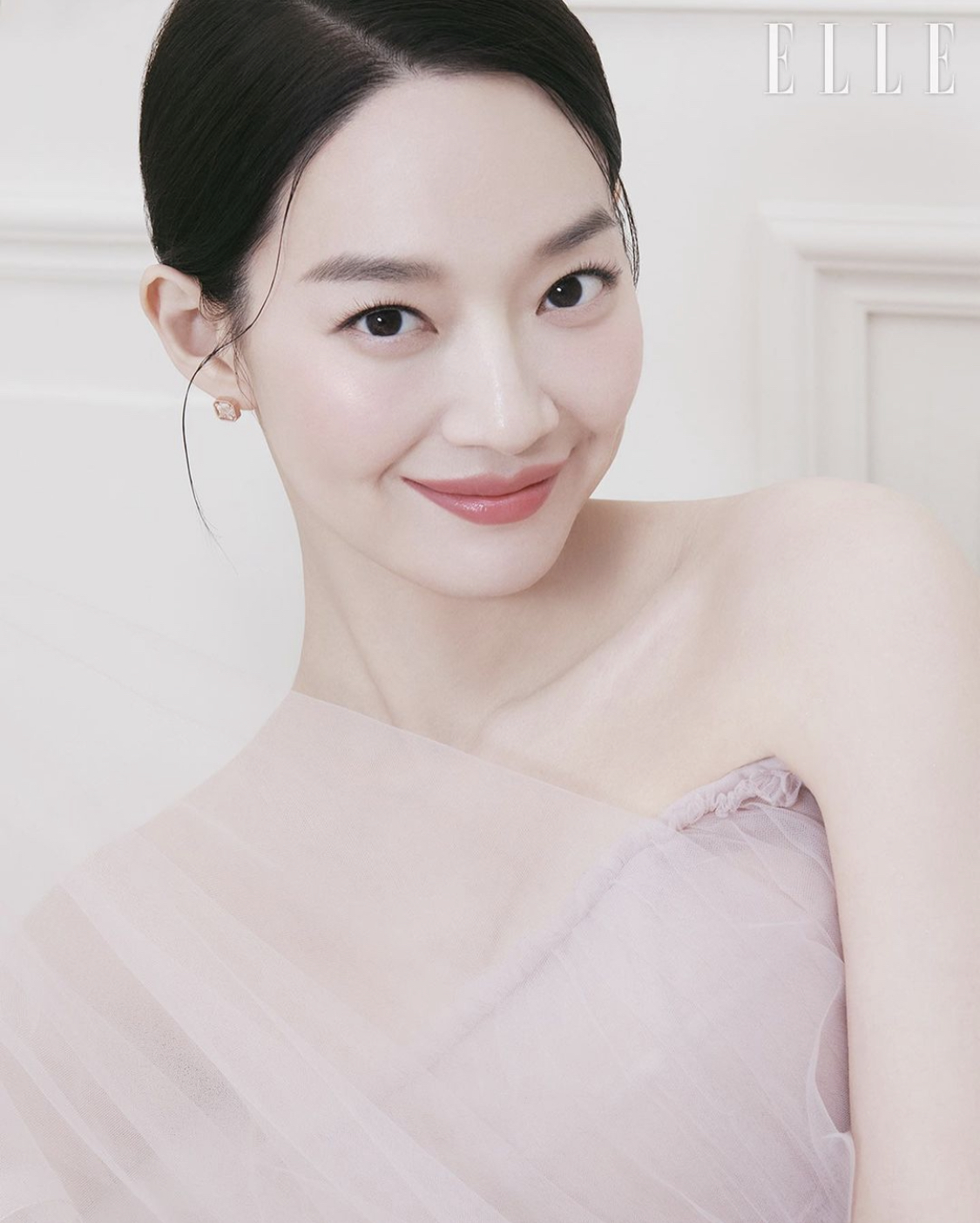 [잡담] 신민아 웅니 끌레드뽀보떼 뉴 엠버서더 됐는데 화보 보고 갈 사람???🩷🤍🩷🤍🩷 | 인스티즈