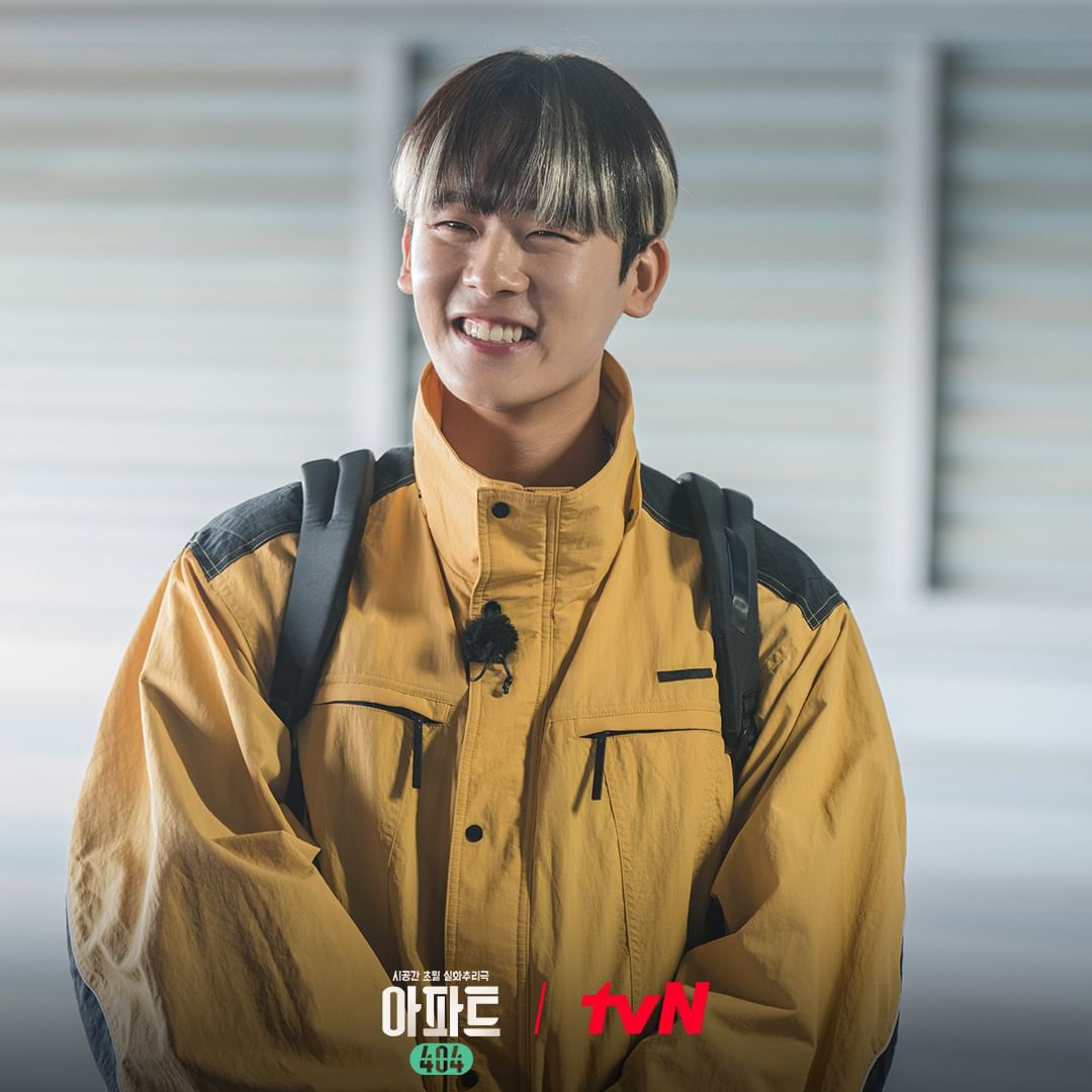 [정보/소식] tvN 추리 예능 <아파트 404> 프리뷰 스틸 (유재석,제니,오나라,차태현,양세찬,이정하) | 인스티즈
