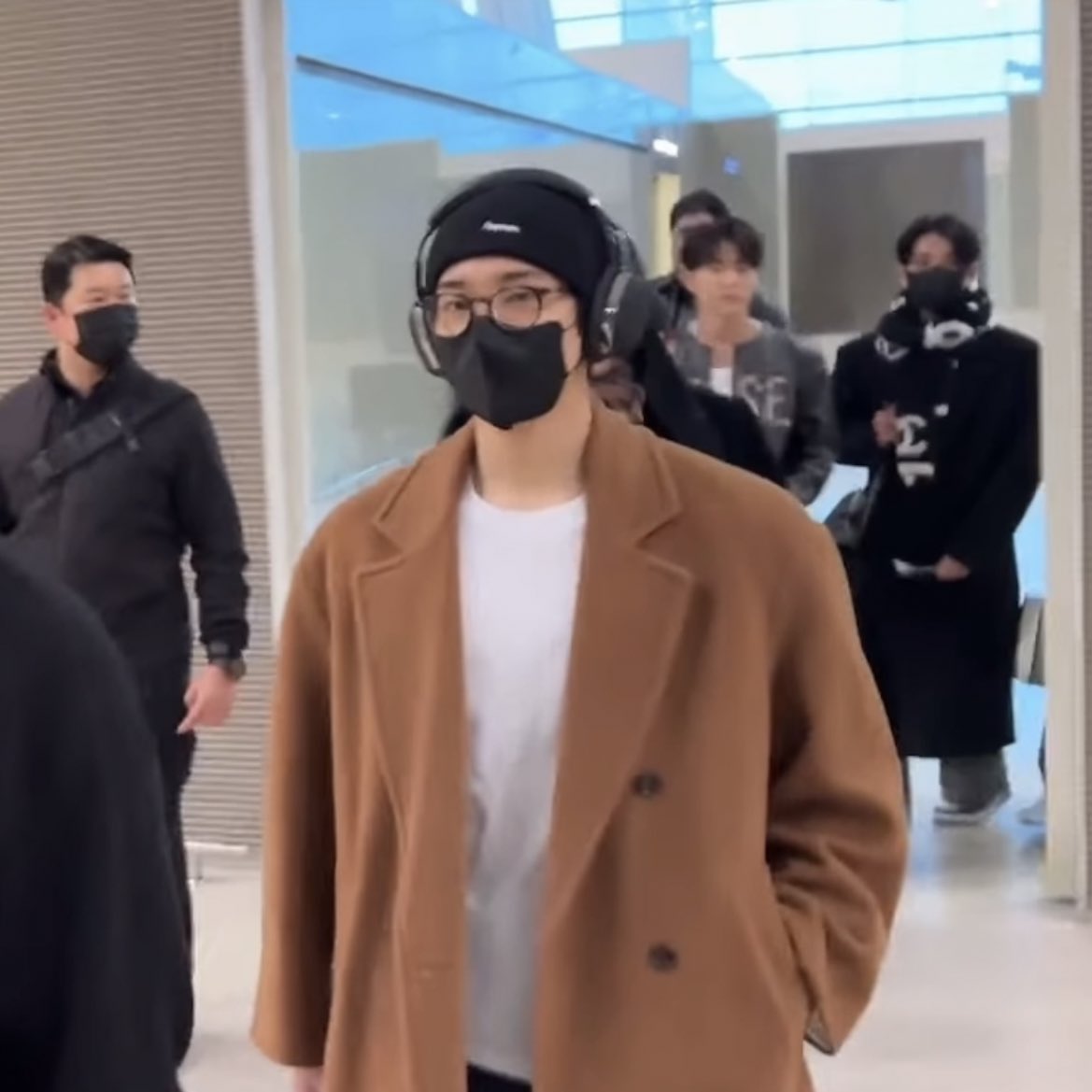 [잡담] 원우 덩치? 두께감? 진짜 미쳤다 | 인스티즈