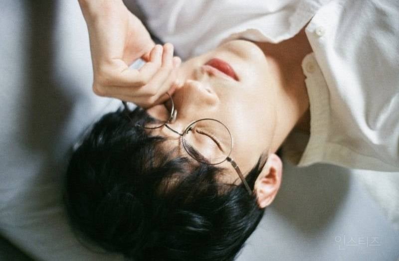 미친 너드미로 여럿 설레게 만들었다는 싱어게인3 출연자 | 인스티즈