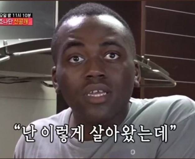 [잡담] 와 나 오천년만에 스리라차 소스 여는 법(?)을 깨달음 | 인스티즈