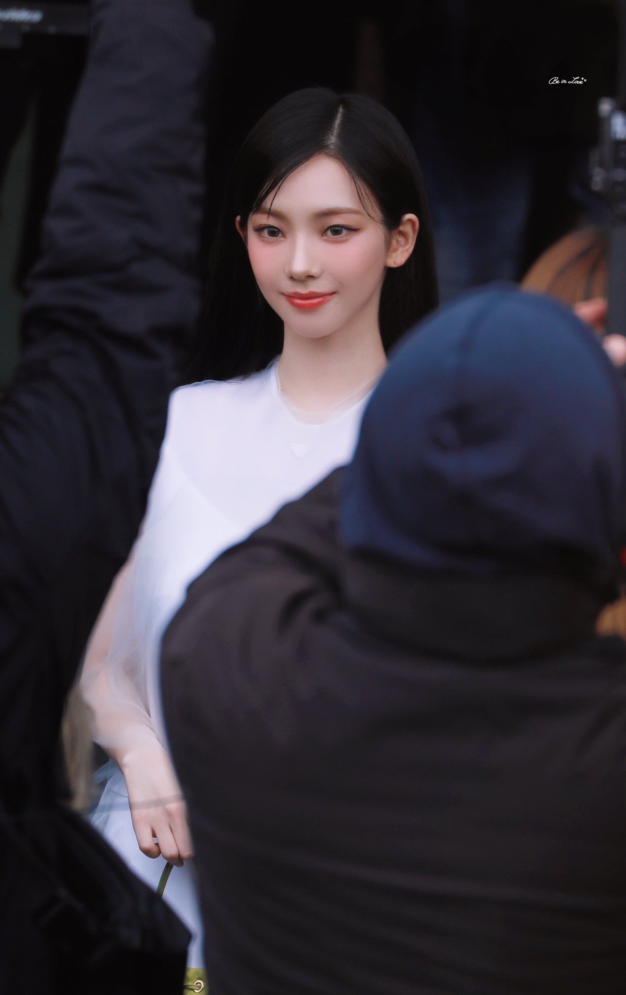 [정보/소식] 카리나 밀라노 프라다 홈마 사진 레전드 | 인스티즈