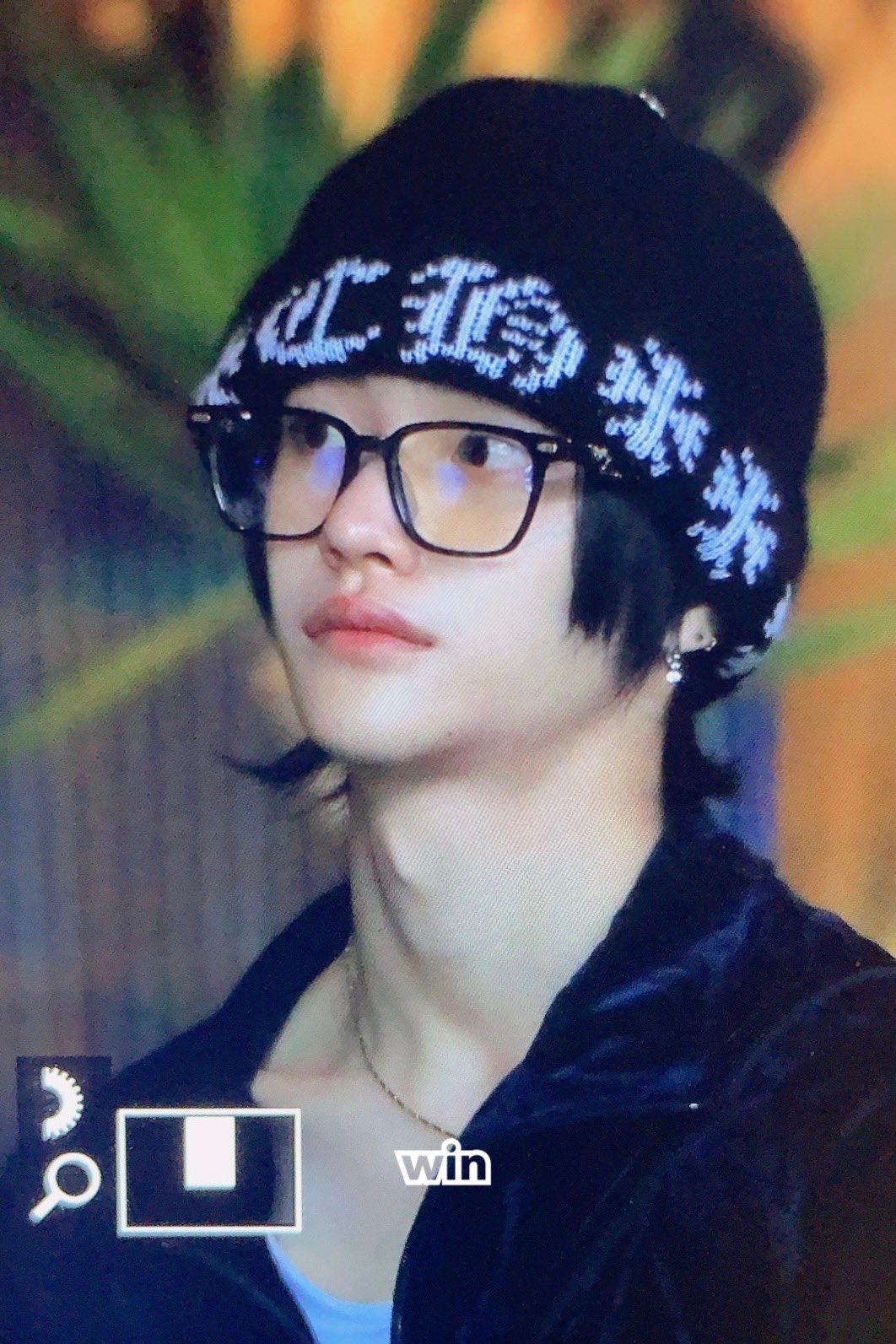 [잡담] 원빈이 안경 쓴 거 언제가 젤 좋아? ㅋㅋ | 인스티즈