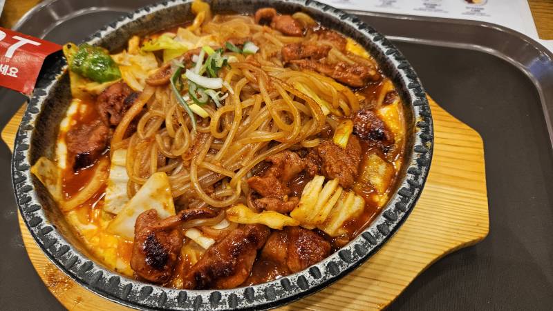 [잡담] 갑자기 김가네 치즈불닭쫄면 먹고싶어 (사진잇음) | 인스티즈