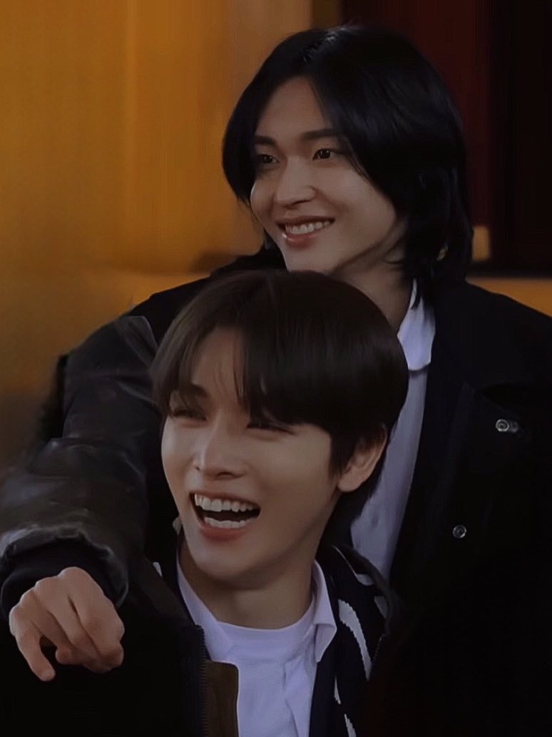 [잡담] 와 성찬 원빈 얼굴합이 좋아 | 인스티즈