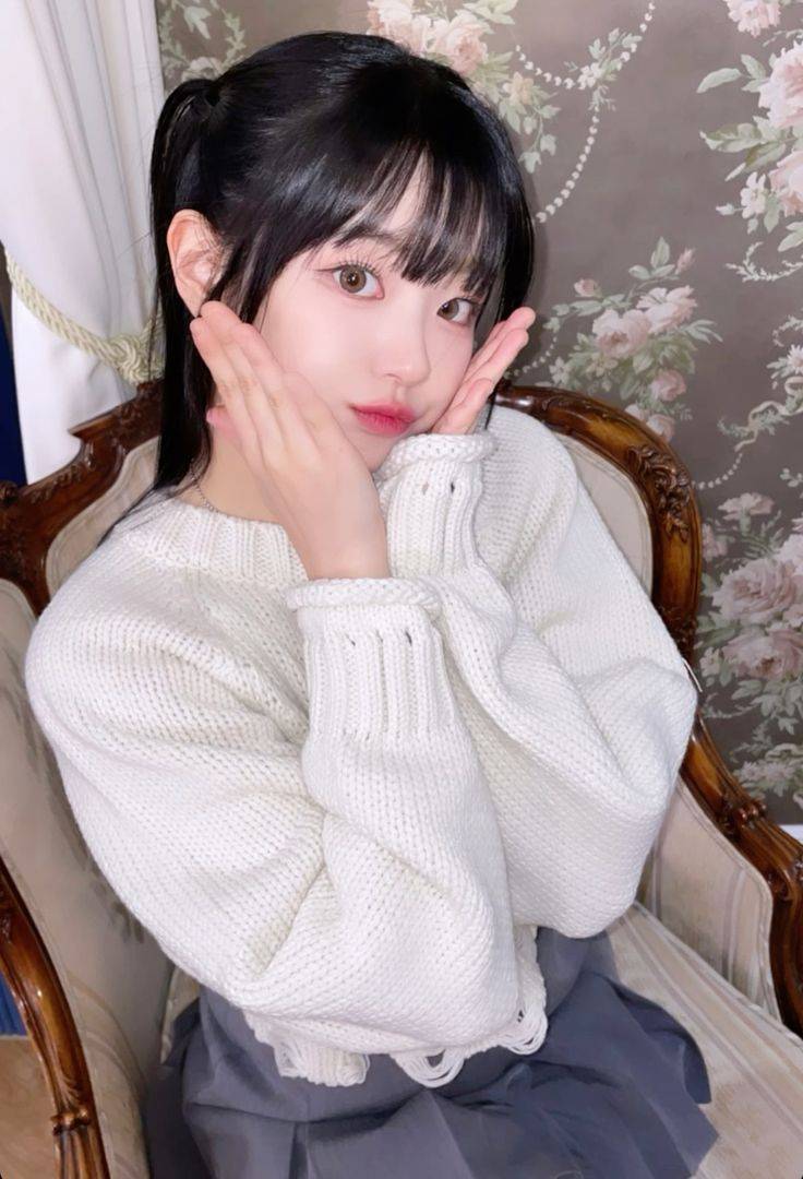 QWER의 강아지 조합 QR코드 비주얼 | 인스티즈