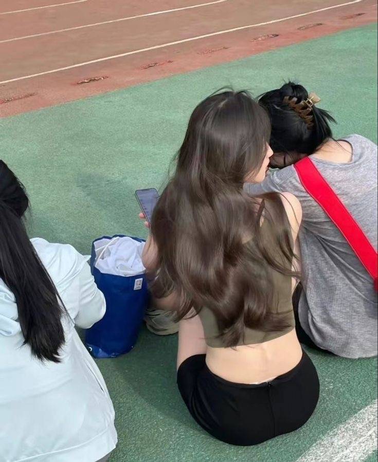 [잡담] 내가 단발병 와서 올리는 긴머리 자극짤 💇🏻‍♀️2탄 | 인스티즈