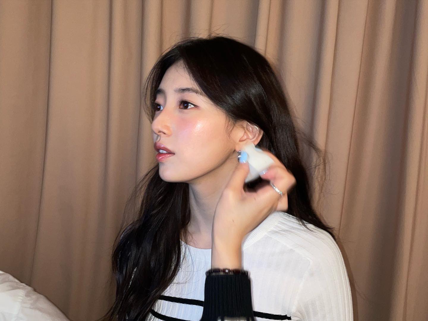 [잡담] 수지 인스타 진짜 오랜만에 올라옴ㅠㅠㅠㅠㅠ | 인스티즈
