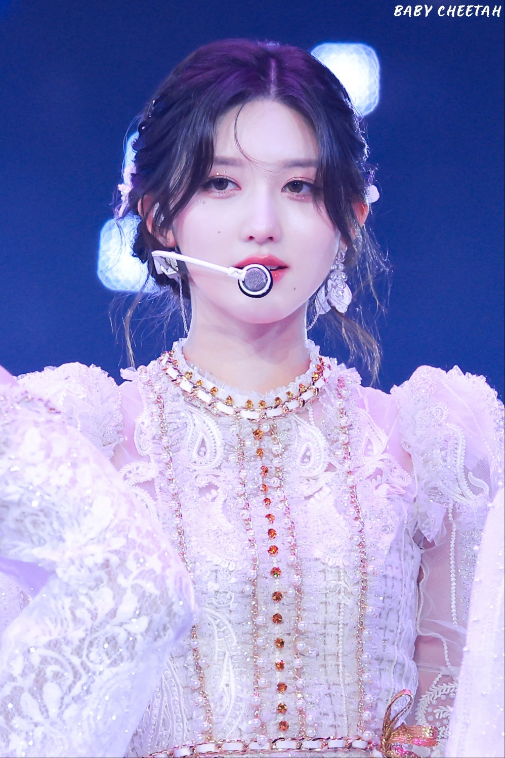 [잡담] 아이브 가을 이 헤메코 딱 한번만 더 해주면 좋겠다............ | 인스티즈