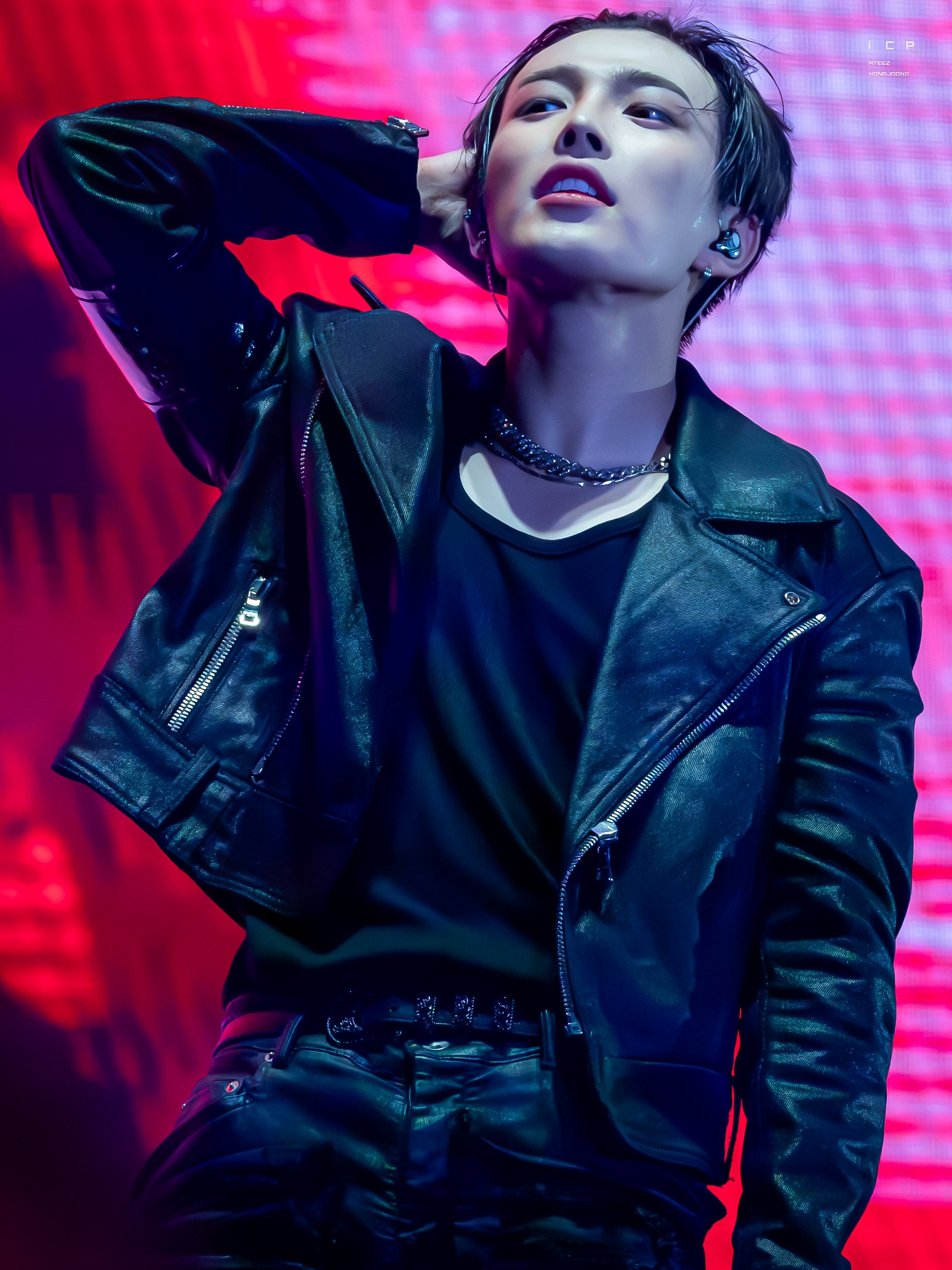 [잡담] 날티 말아줄 때마다 허겁지겁 받아먹음 | 인스티즈