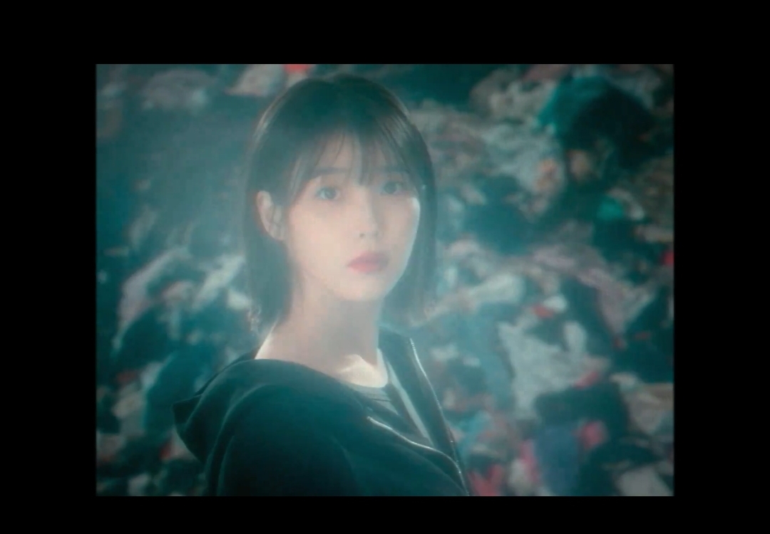 [잡담] 아이유 뷔 미쳤다아아아 | 인스티즈