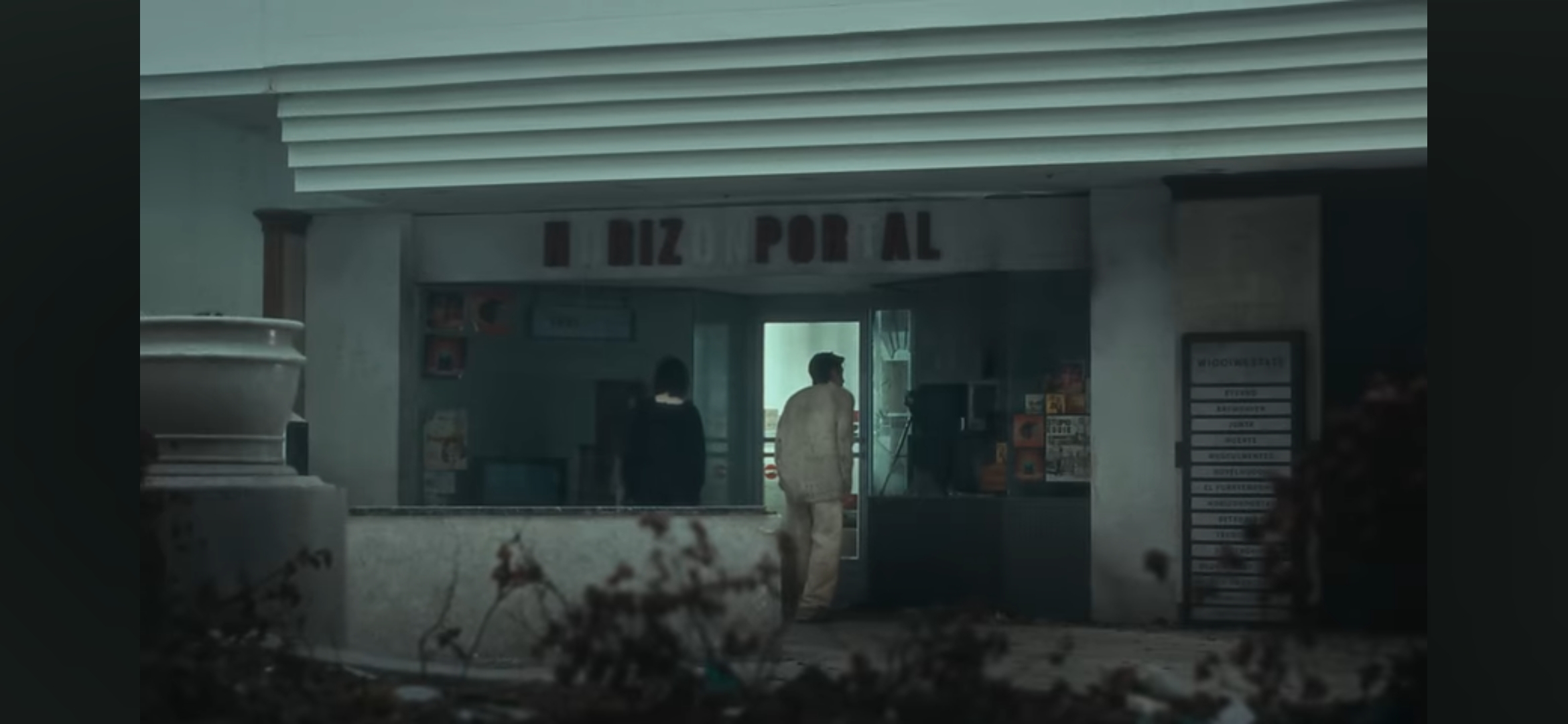[잡담] 아이유랑 뷔 뮤비 해석글 보고 생각난거 | 인스티즈