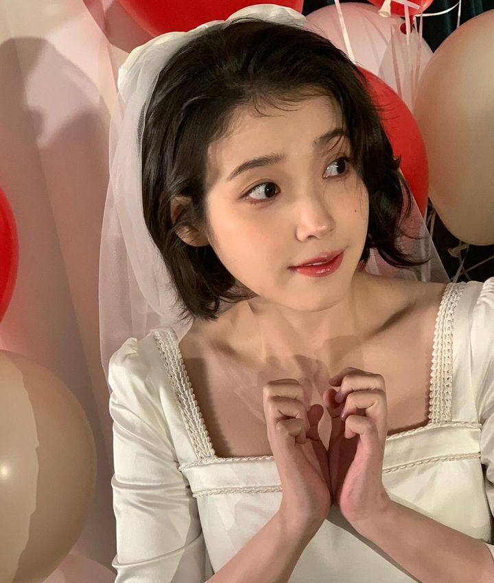[잡담] 아이유 사진만 봤는데도 걍... | 인스티즈