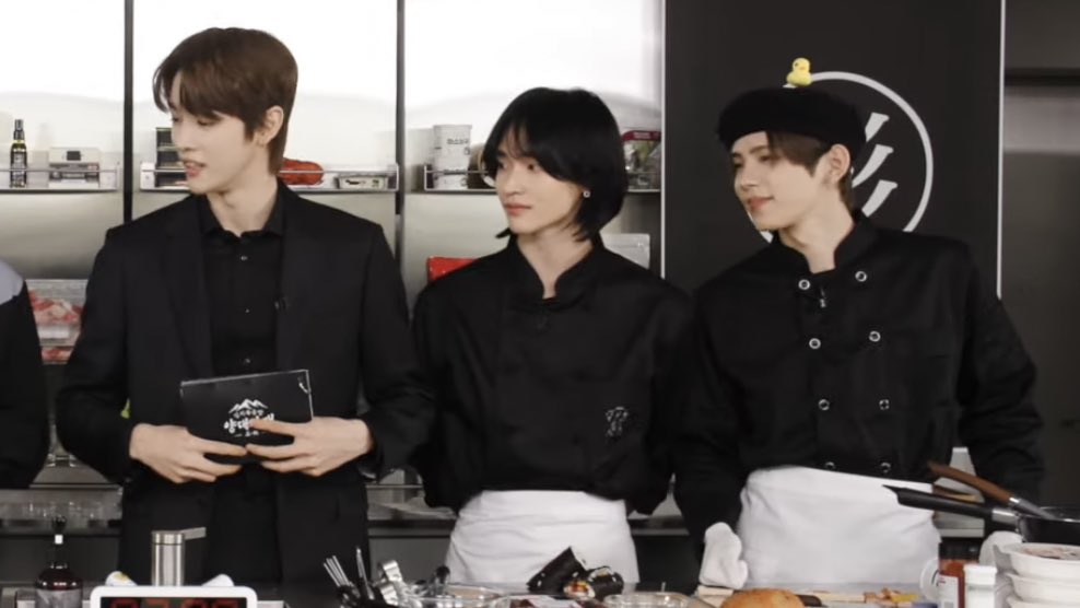 [잡담] 너네 며칠전도 원빈 핫세 테스트 실패한거 알았니? 아무도 몰랐을듯 왜냐면 나도 이제서야 발견핬는데 언급이 없닼ㅋ | 인스티즈