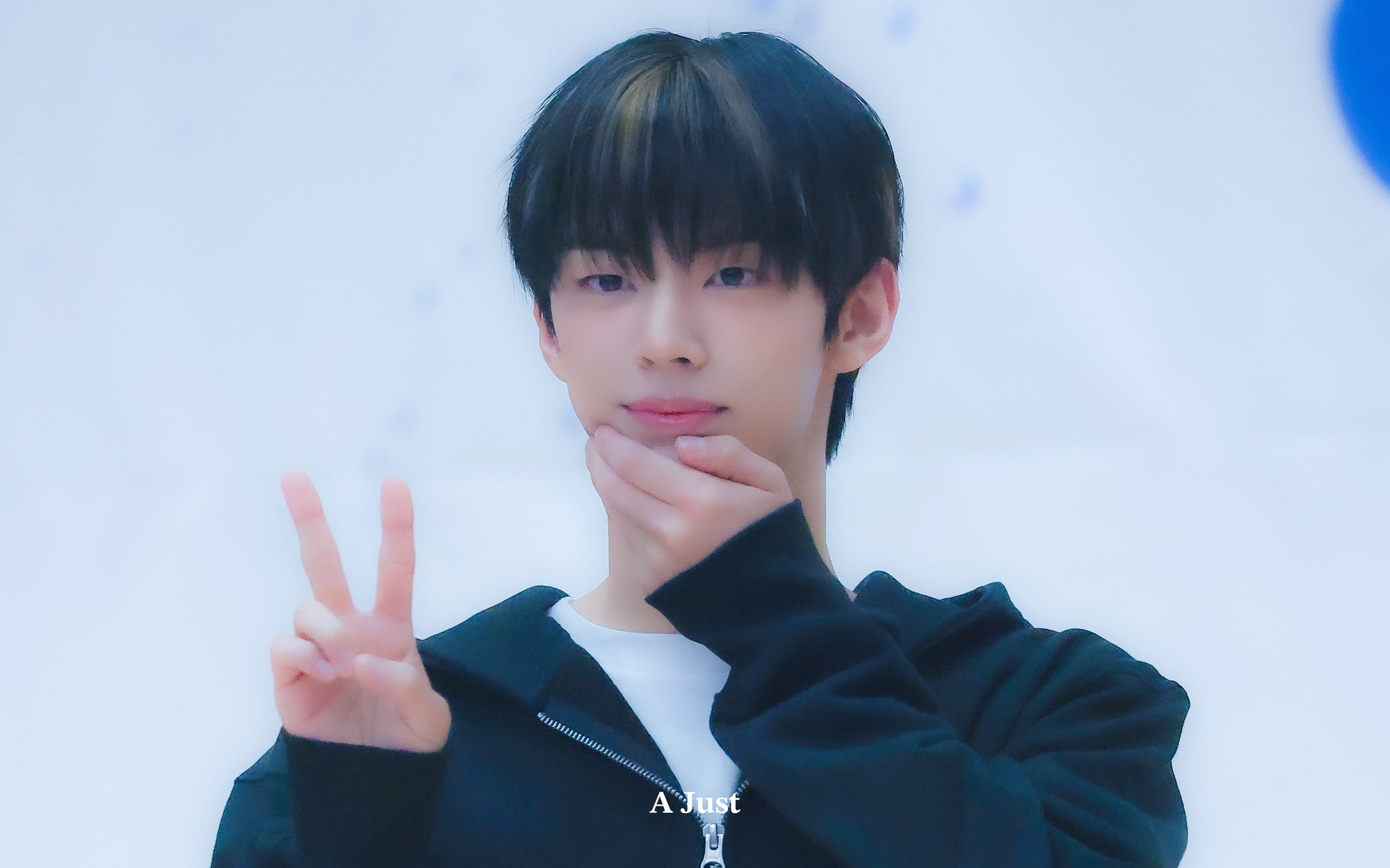 [잡담] 투어스 도훈..ㄱㅂㅈㄱ..👊🏻 | 인스티즈
