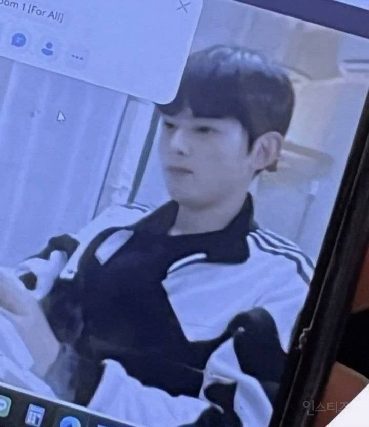 더 풀린 차은우 남동생 사진들 | 인스티즈