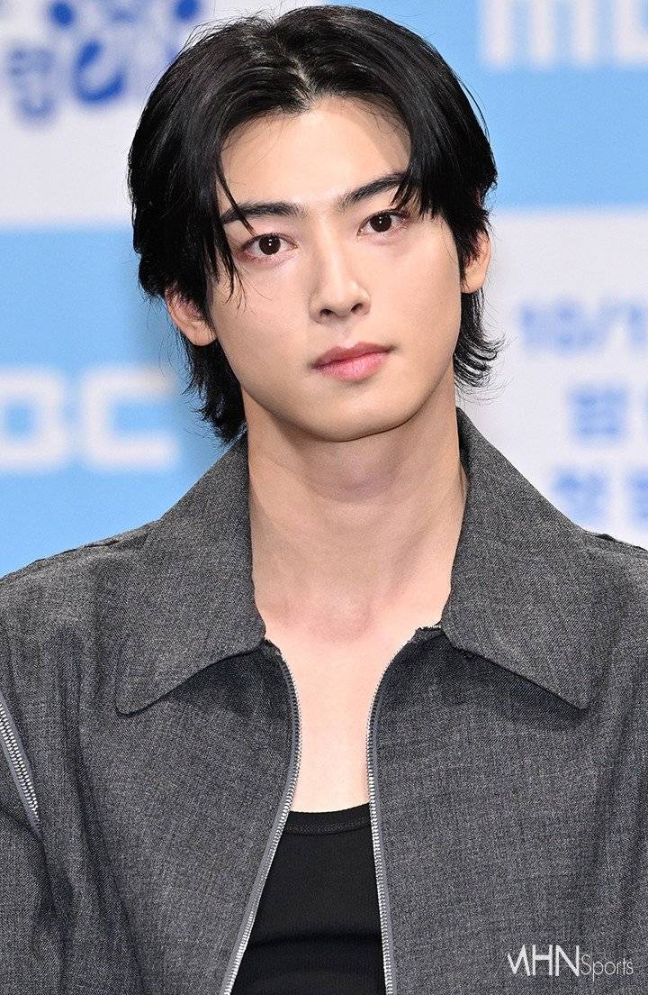 더 풀린 차은우 남동생 사진들 | 인스티즈