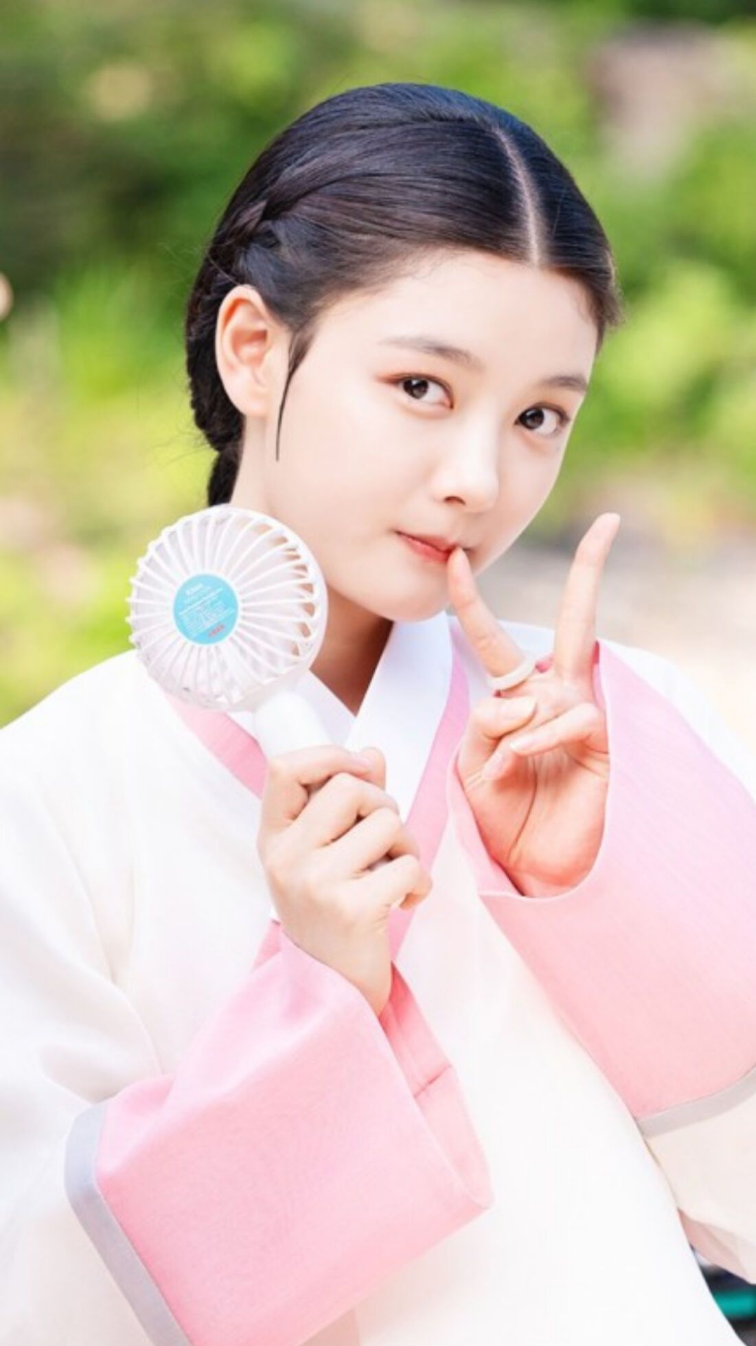 [잡담] 김유정 배경화면 | 인스티즈