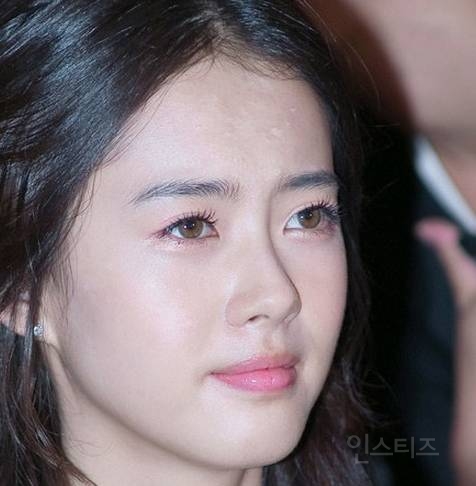 한국에 몇 없는 '헤이즐색 눈' 을 가진 연예인 세명 | 인스티즈