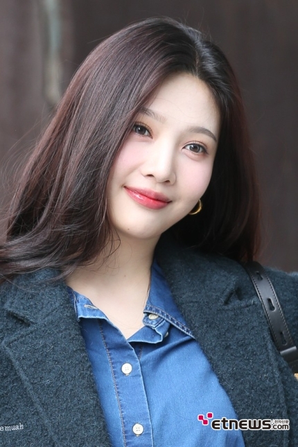 [정보/소식] 오늘자 레드벨벳 조이 동물농장 출근길 | 인스티즈