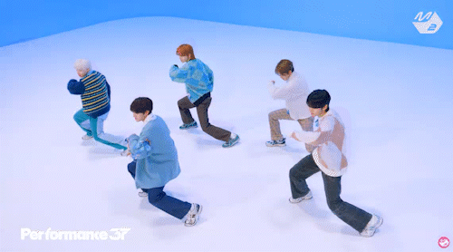 우정 컨셉에 각 잡고 진심이라는 더윈드 하이틴 안무 | 인스티즈