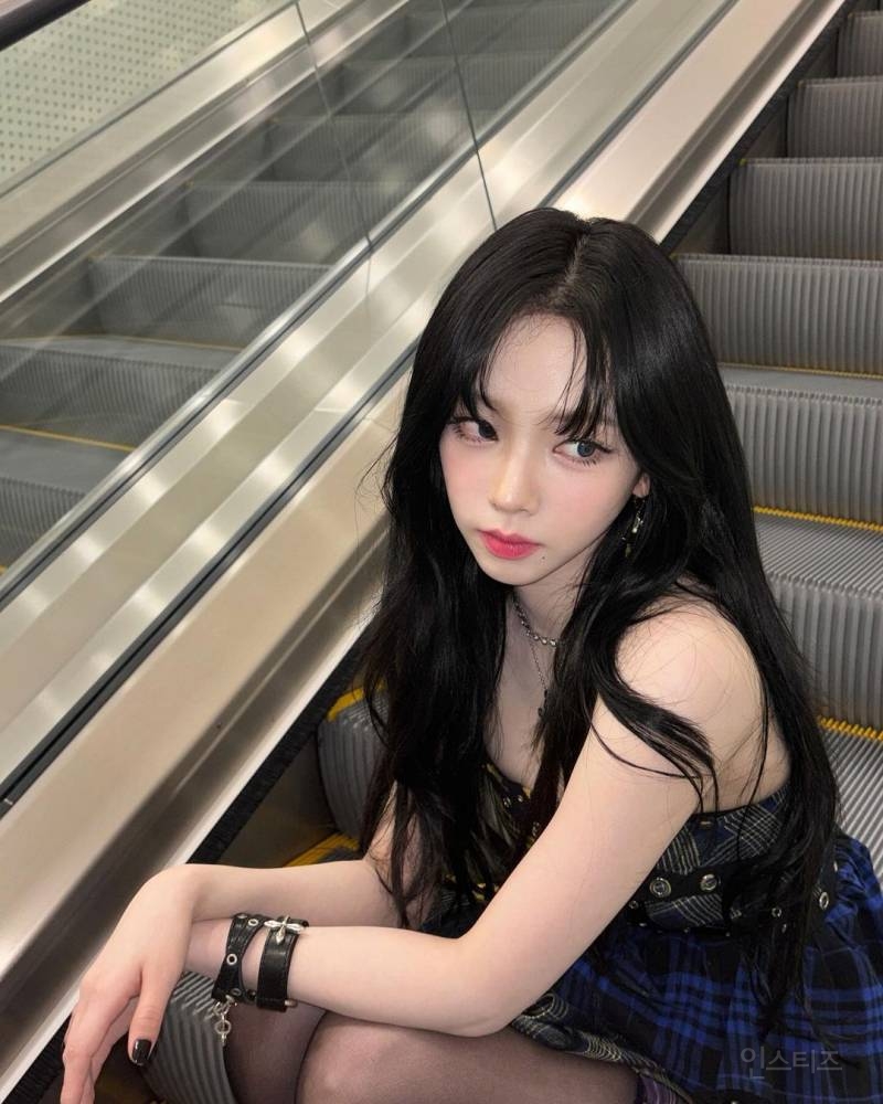 오늘뜬 헌터뮤직 카리나 사진 | 인스티즈