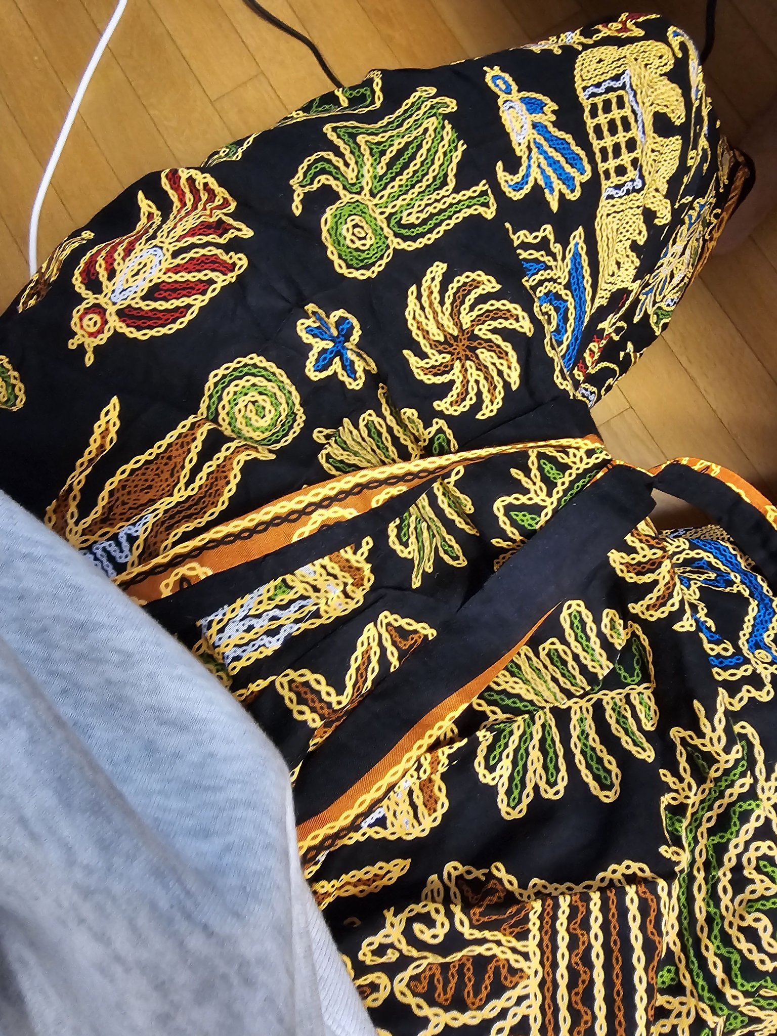 [잡담] 장하오가 태국에서 사온 멤버들 바지🐘 | 인스티즈
