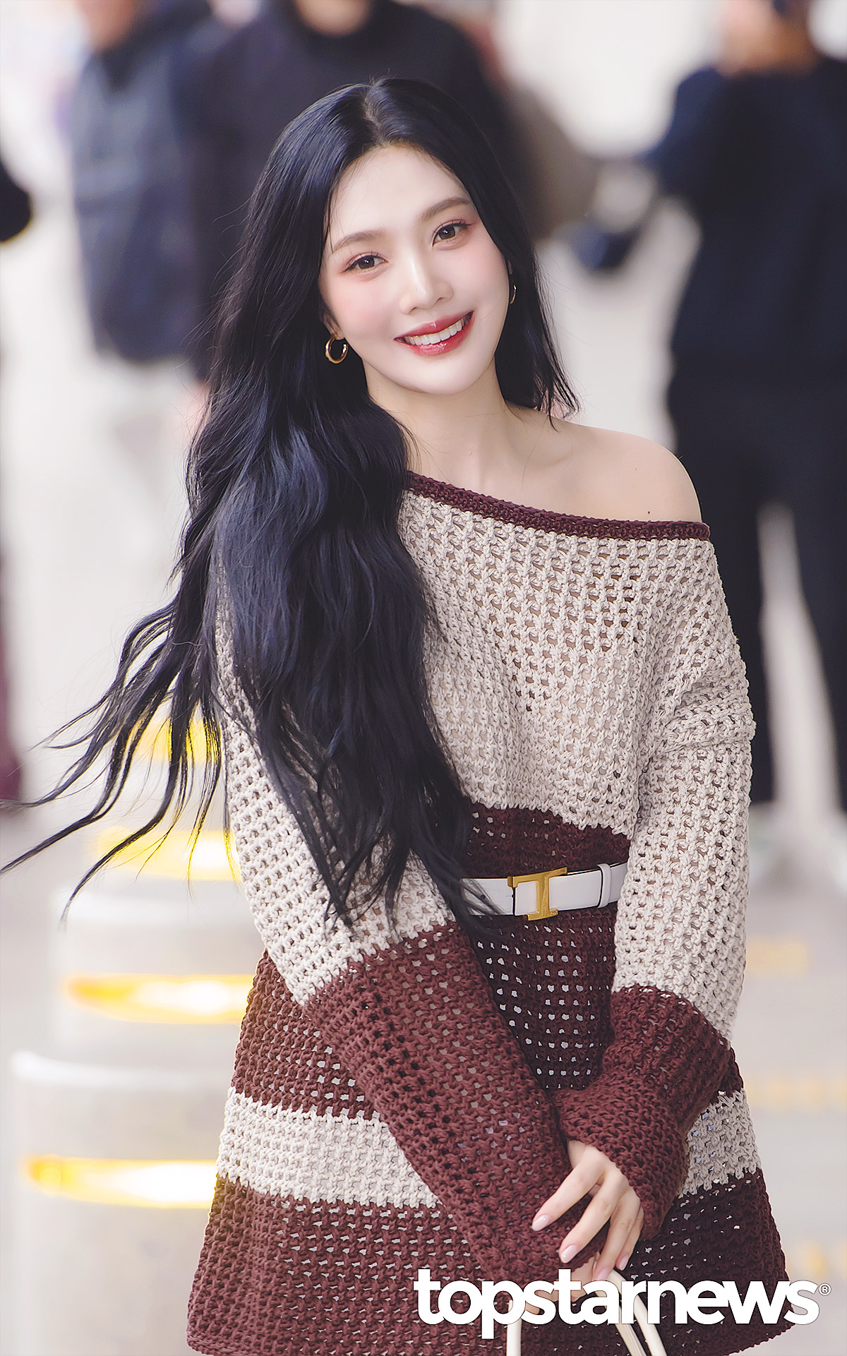 [잡담] 오늘자 레드벨벳 슴콘 출국 | 인스티즈