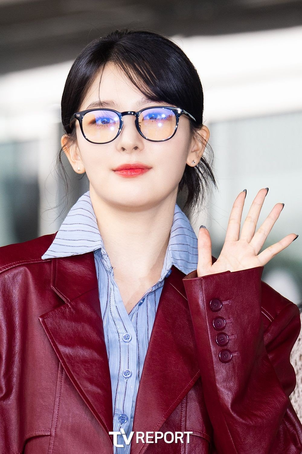 [잡담] 오늘자 레드벨벳 슴콘 출국 | 인스티즈
