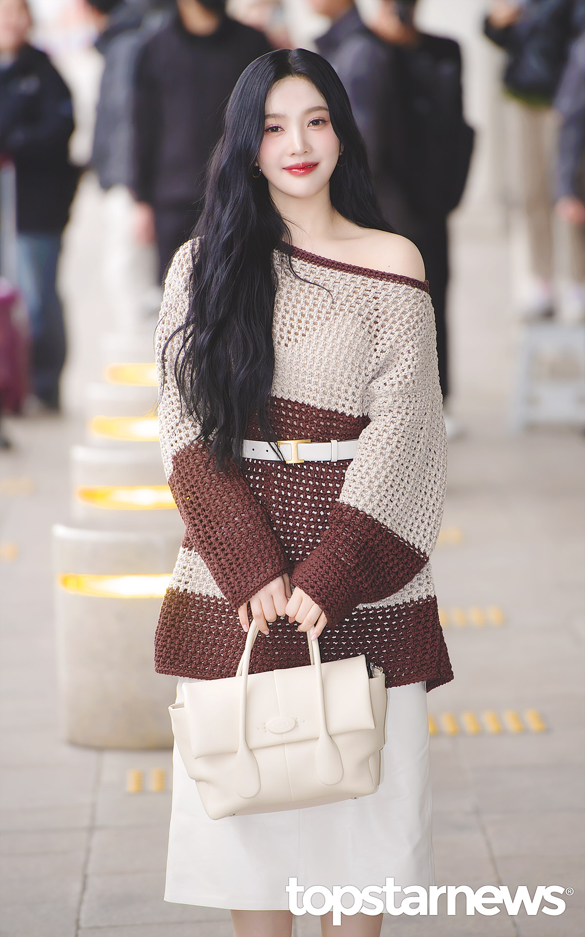 [잡담] 오늘자 레드벨벳 슴콘 출국 | 인스티즈
