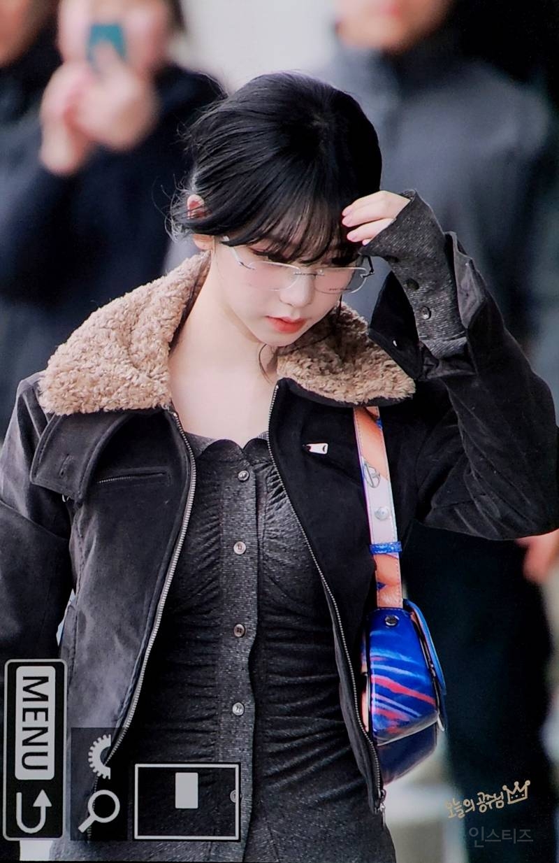 오늘자 일본 출국 카리나 프리뷰 jpg | 인스티즈