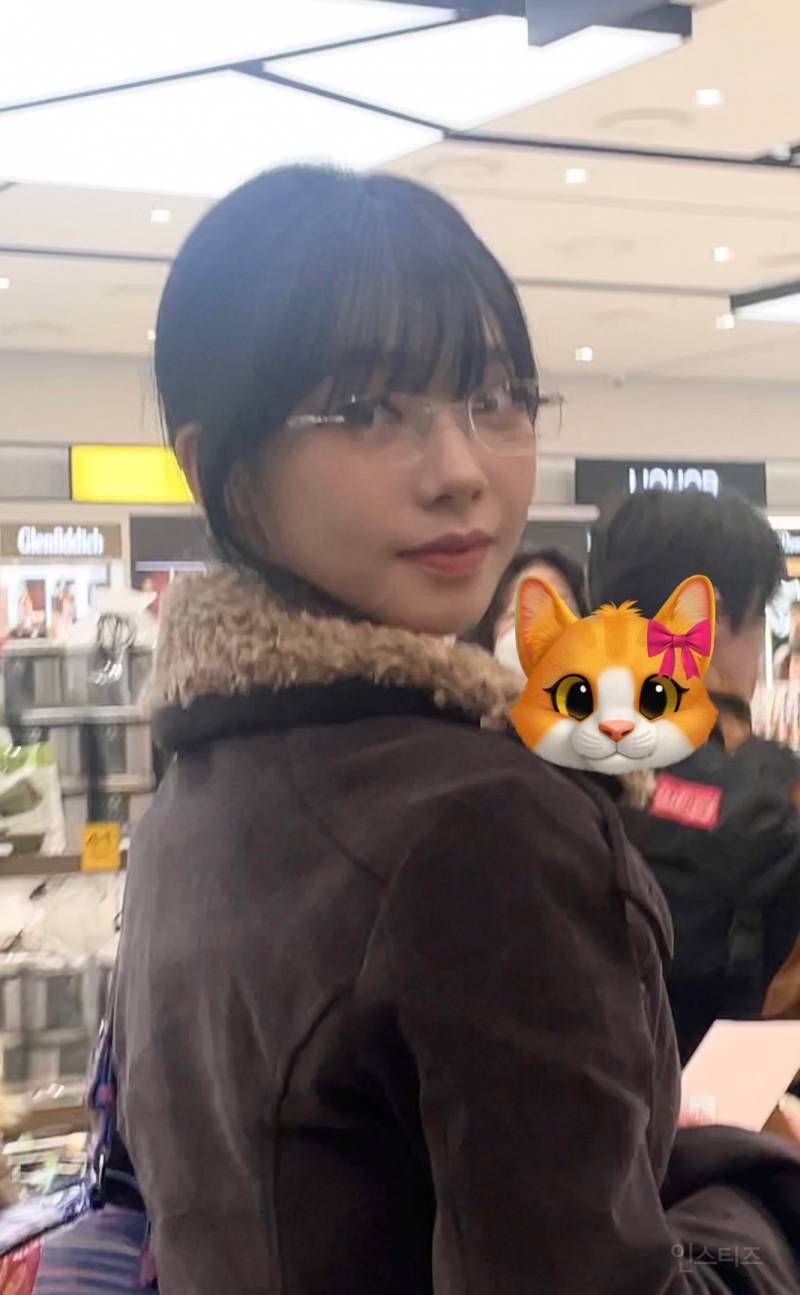 오늘자 카리나 폰카짤 jpg | 인스티즈
