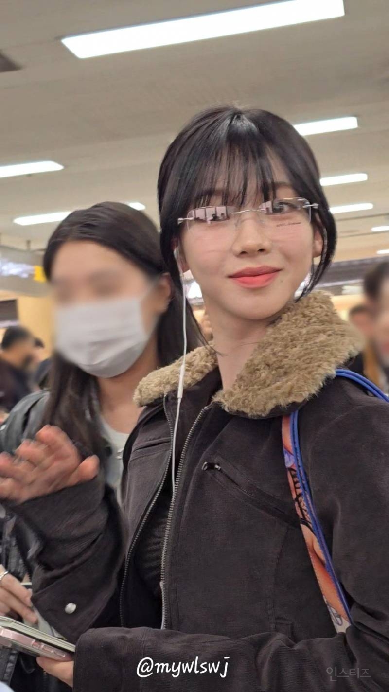 오늘자 카리나 폰카짤 jpg | 인스티즈
