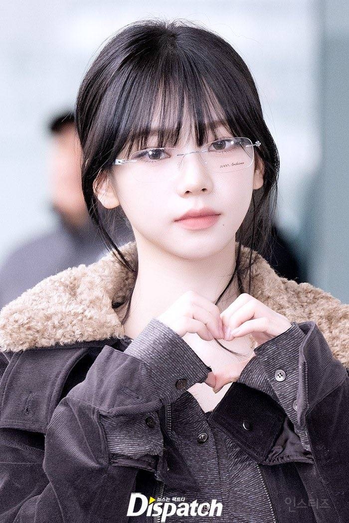 오늘자 카리나 일본 출국 기사사진jpg | 인스티즈