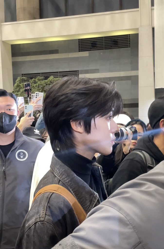 [잡담] 와 곧 데뷔한다는 엔시티 위시...... 출국하는 얼굴좀봐 스엠 너네 뭔데 | 인스티즈