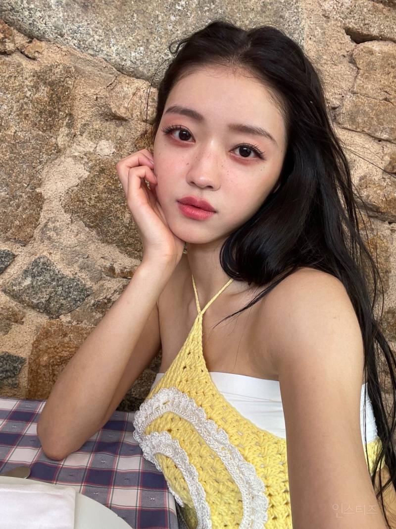 확신의 흑발 앰버서더라는 오마이걸 유아.jpg | 인스티즈