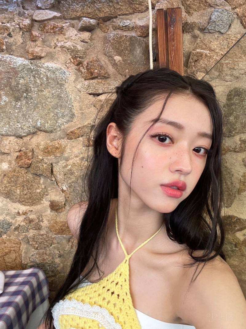 확신의 흑발 앰버서더라는 오마이걸 유아.jpg | 인스티즈