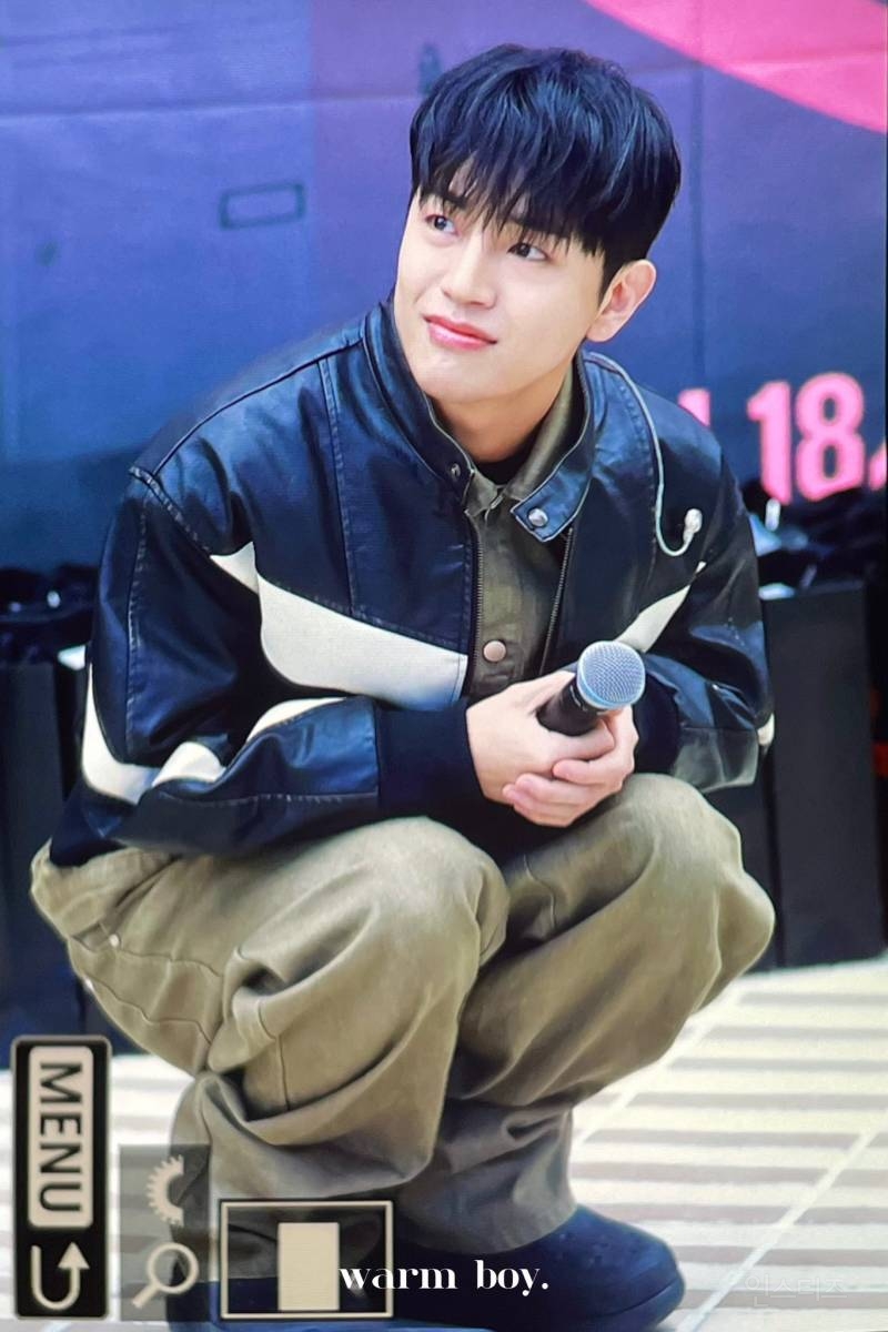 올해로 연 나이 31살인 멍뭉미 남자 아이돌.jpg | 인스티즈