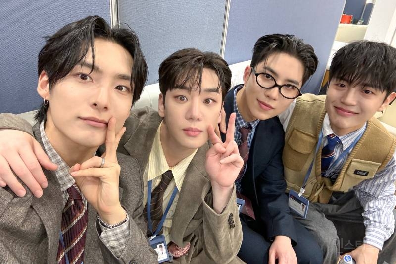 팬들이랑 뮤비 찍은 7년차 아이돌 | 인스티즈