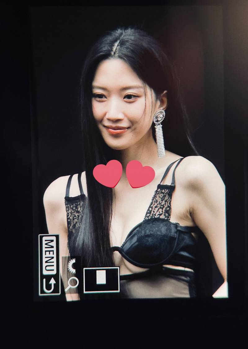 현재 반응터진 문가영 돌체앤가바나 패션쇼 의상.jpg | 인스티즈