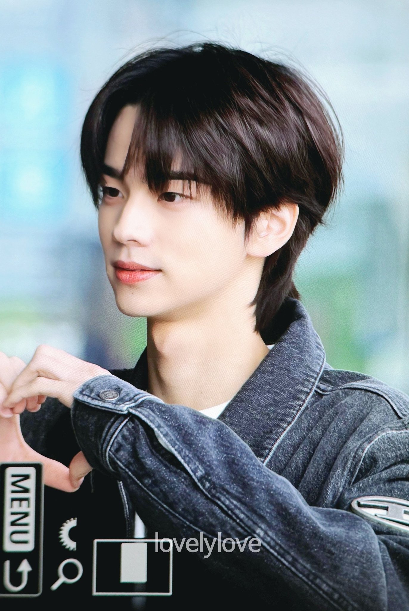 [잡담] 투어스 신유 출국 짤 개이쁘네 | 인스티즈