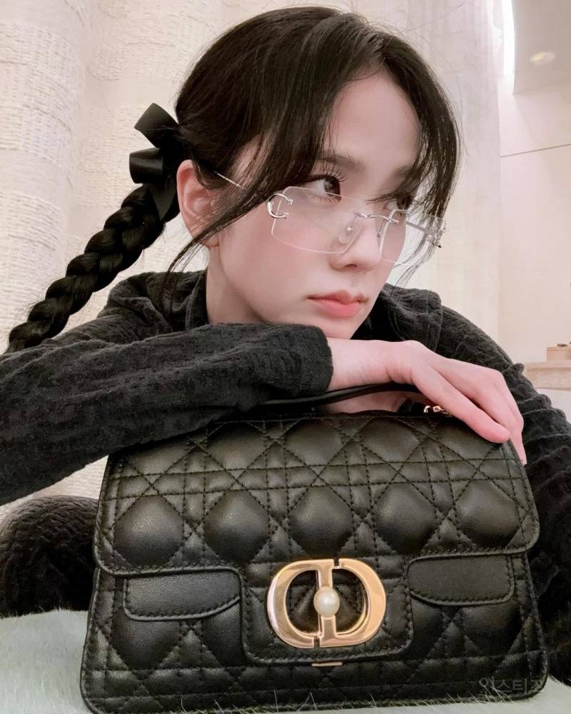 어제자 지수 인스타 업뎃jpg | 인스티즈