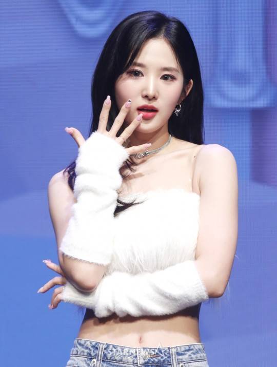 '유리 사촌동생' 송선, 故신사동호랭이 애도.."트라이비 널리 알릴 것" | 인스티즈