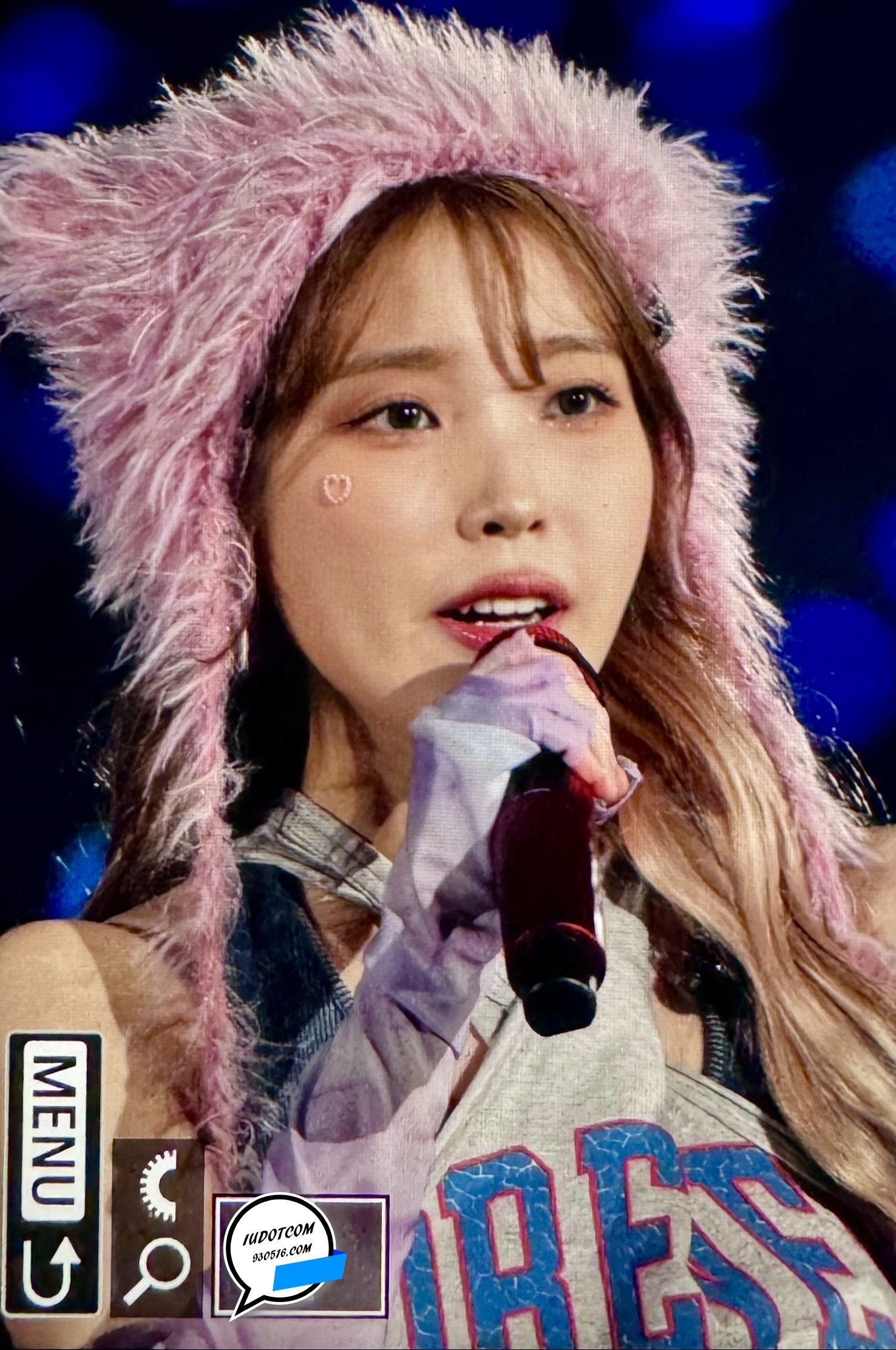 [잡담] 어제자 아이유 첫콘서트 프리뷰jpg | 인스티즈