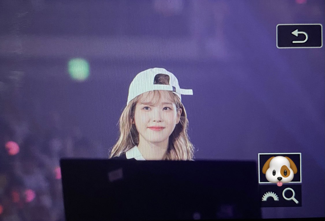 [잡담] 어제자 아이유 첫콘서트 프리뷰jpg | 인스티즈