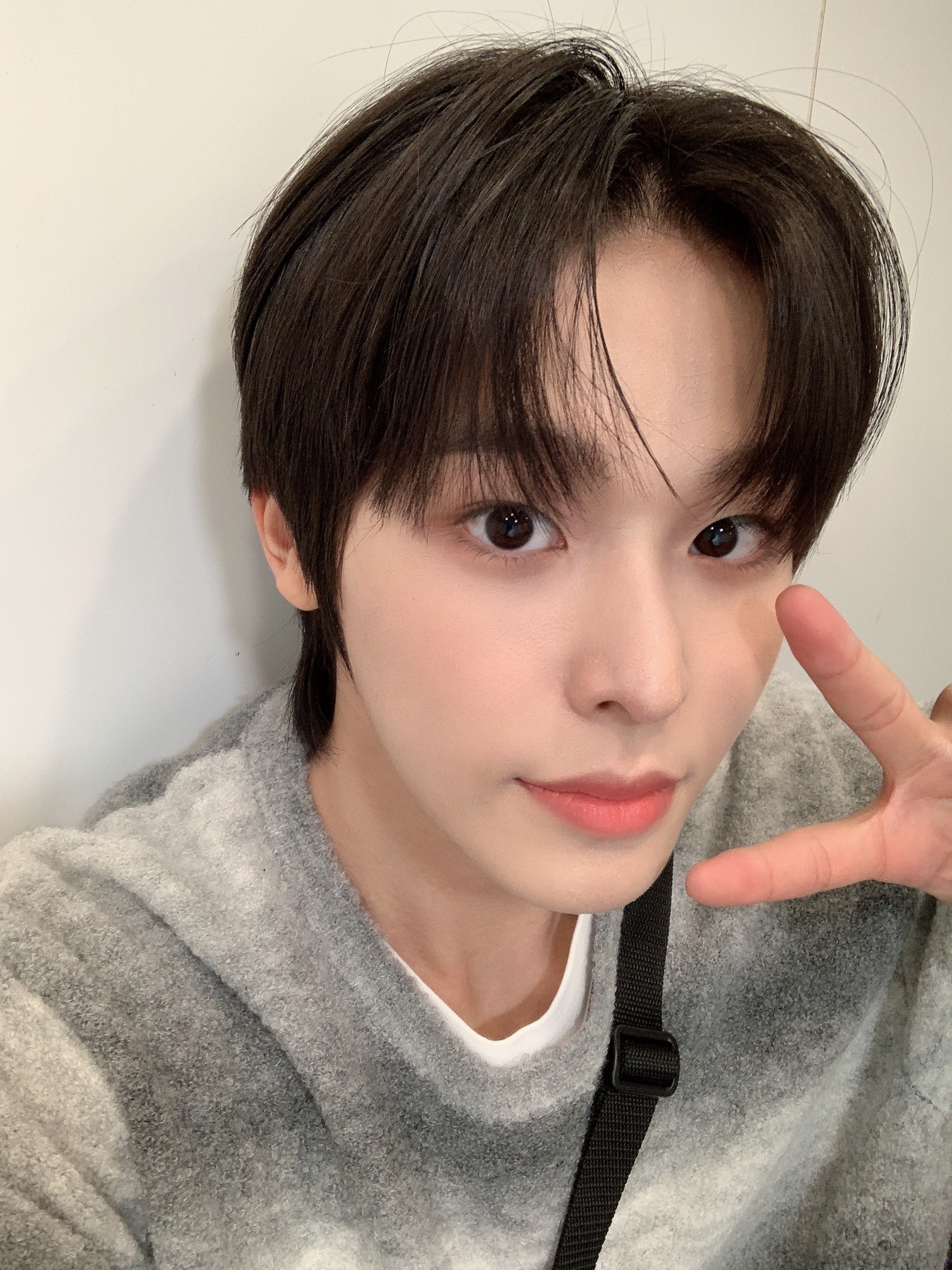 [잡담] 다들 리쿠 최애 셀카 뭐임 | 인스티즈
