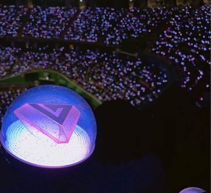 [잡담] 세븐틴 응원봉 (캐럿봉) 변천사 예쁨 | 인스티즈